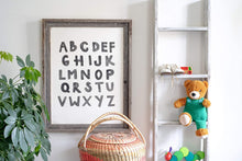 Cargar imagen en el visor de la galería, JIRTEMOT 4.5ft Wall-Leaning Wood Ladder, Rustic Farmhouse Blanket Rack, White Painted Finished