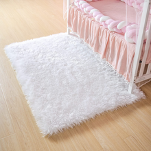 Cargar imagen en el visor de la galería, STAOLENE Ultra Soft Sheepskin Fluffy Shag Area Rugs for Bedroom, Living Room 3 x 5 Rug, White